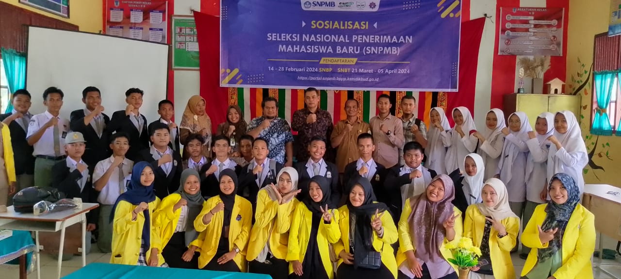 Dekan FKM UTU Pimpin tim Sosialisasi SNPMB 2024 di Aceh Singkil